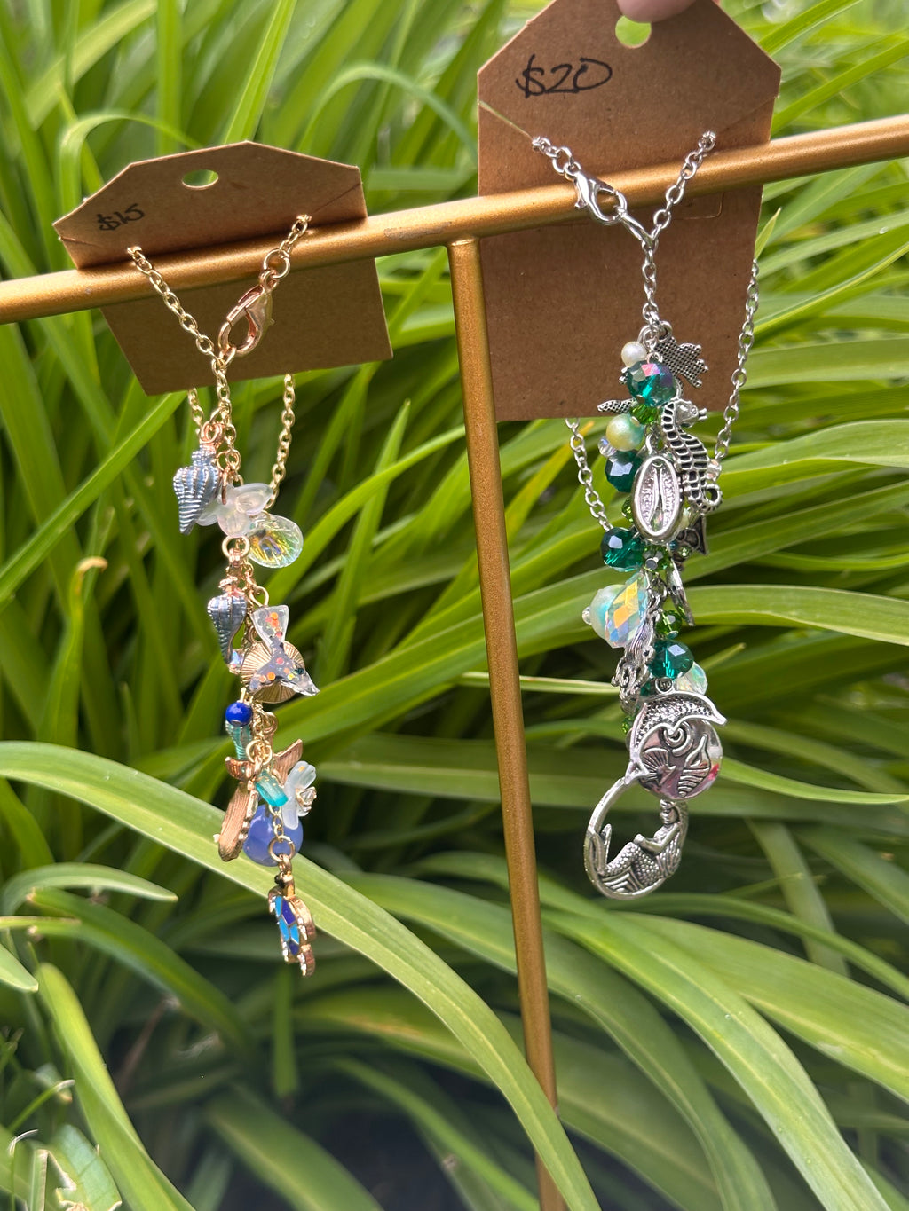 Review Mirror Charms